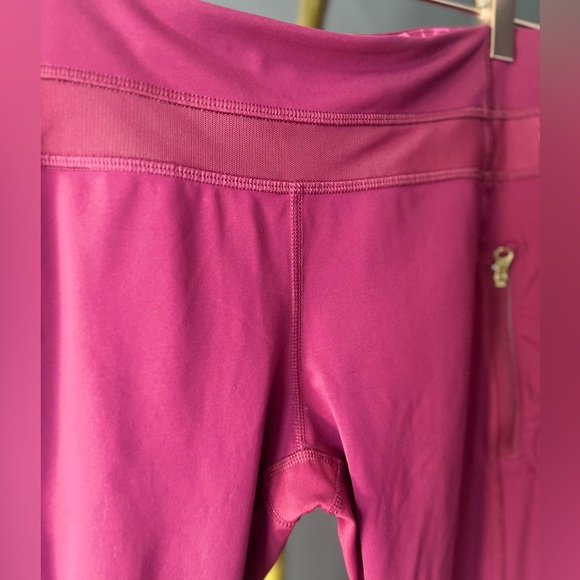 Lululemon - Picture 7 of 10